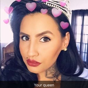 Meet your Posher, Raylene